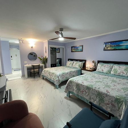 Amazing Waikiki Beach Condo 2Bed2Bath+Free Parking Хонолулу Екстериор снимка