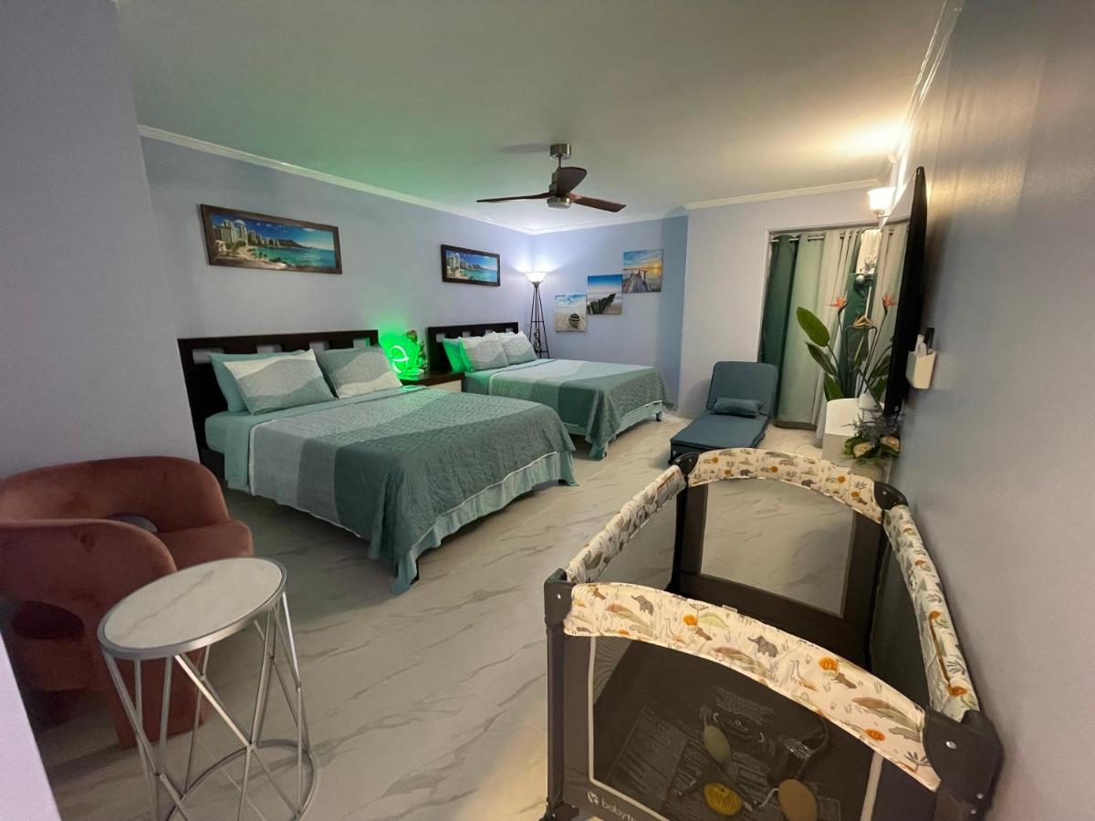 Amazing Waikiki Beach Condo 2Bed2Bath+Free Parking Хонолулу Екстериор снимка