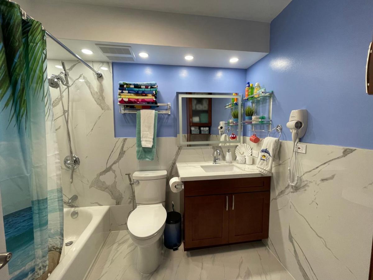 Amazing Waikiki Beach Condo 2Bed2Bath+Free Parking Хонолулу Екстериор снимка
